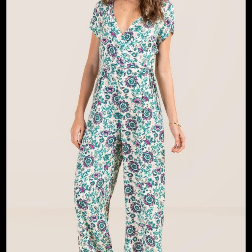 Efrin Surplus Pocket Floral Jumpsuit
